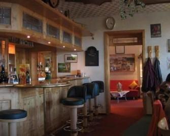 Land-Gut-Hotel Schweigener Hof - Gleiszellen Gleishorbach - Bar