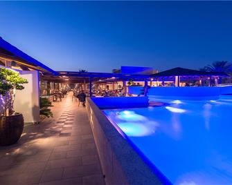 Sandy Beach - Marmari