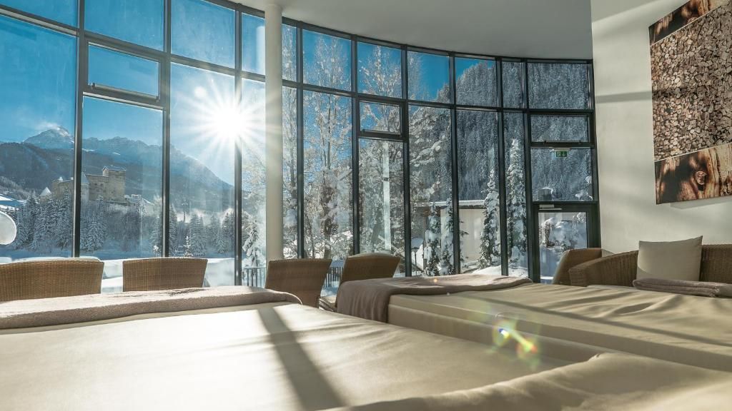 مين ألمهوف سوبيريور