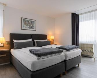 Hotel Freihof - Stuttgart - Bedroom