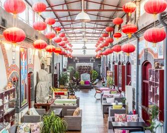 Jinan Mountain and Sea Culture Hotel - Jinan