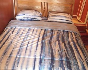 Happy Vibes - Assinie-Mafia