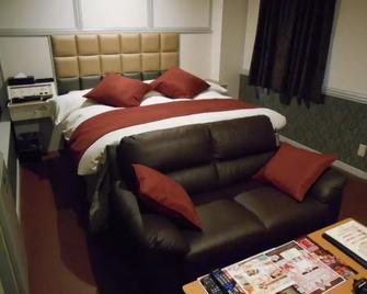 Hotel Marion - Suzuka - Phòng ngủ