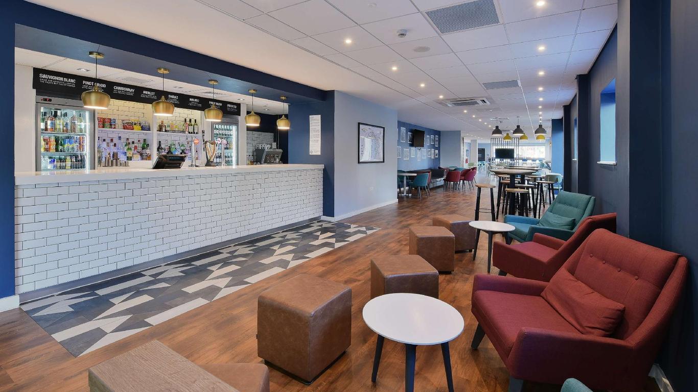 ترافيلودج مانشستر سالفورد كيز