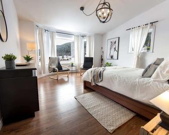 L'albatros - Spa Billiards Arcade Family - Petite-Rivière - Bedroom