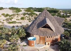 Gratitude Kibanda (Cabin) - Lamu - Building