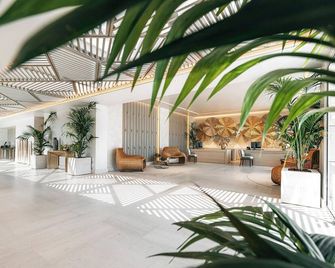 Porto Sani - Sane - Σαλόνι ξενοδοχείου