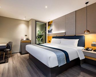 Homeinn Selected Hotel (Kunming Media College) - Kunming - Habitación