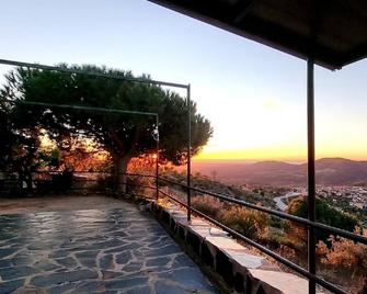 Apartamento Turistico 'El Rincón de la Pernila' - Guadalupe - Pool