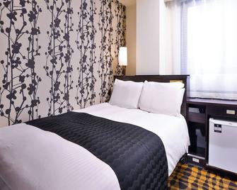 Apa Hotel Ningyocho Ekikita - Tokyo - Bedroom