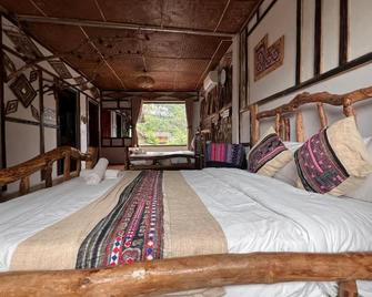 O'Chau Meo Vac Homestay - Meo Vac - Camera da letto