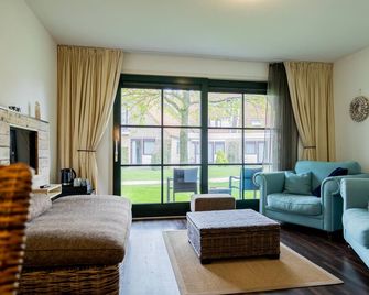 Hotel De Walvisvaarder - Lies - Wohnzimmer