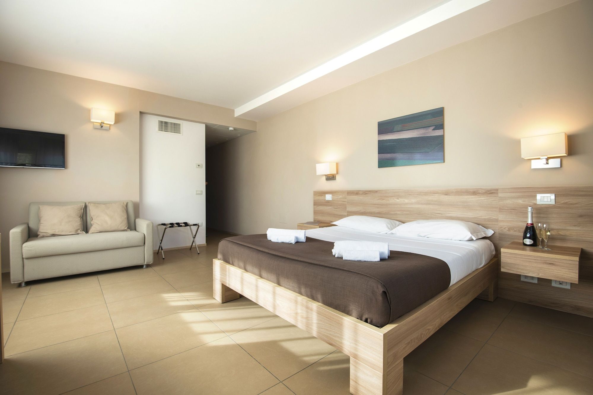 Hotel Dimorae Rooms and Suites - Apartments - Civitanova Marche
