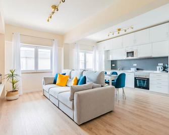 Oeiras Spacious and Modern Flat - Paço de Arcos - Living room