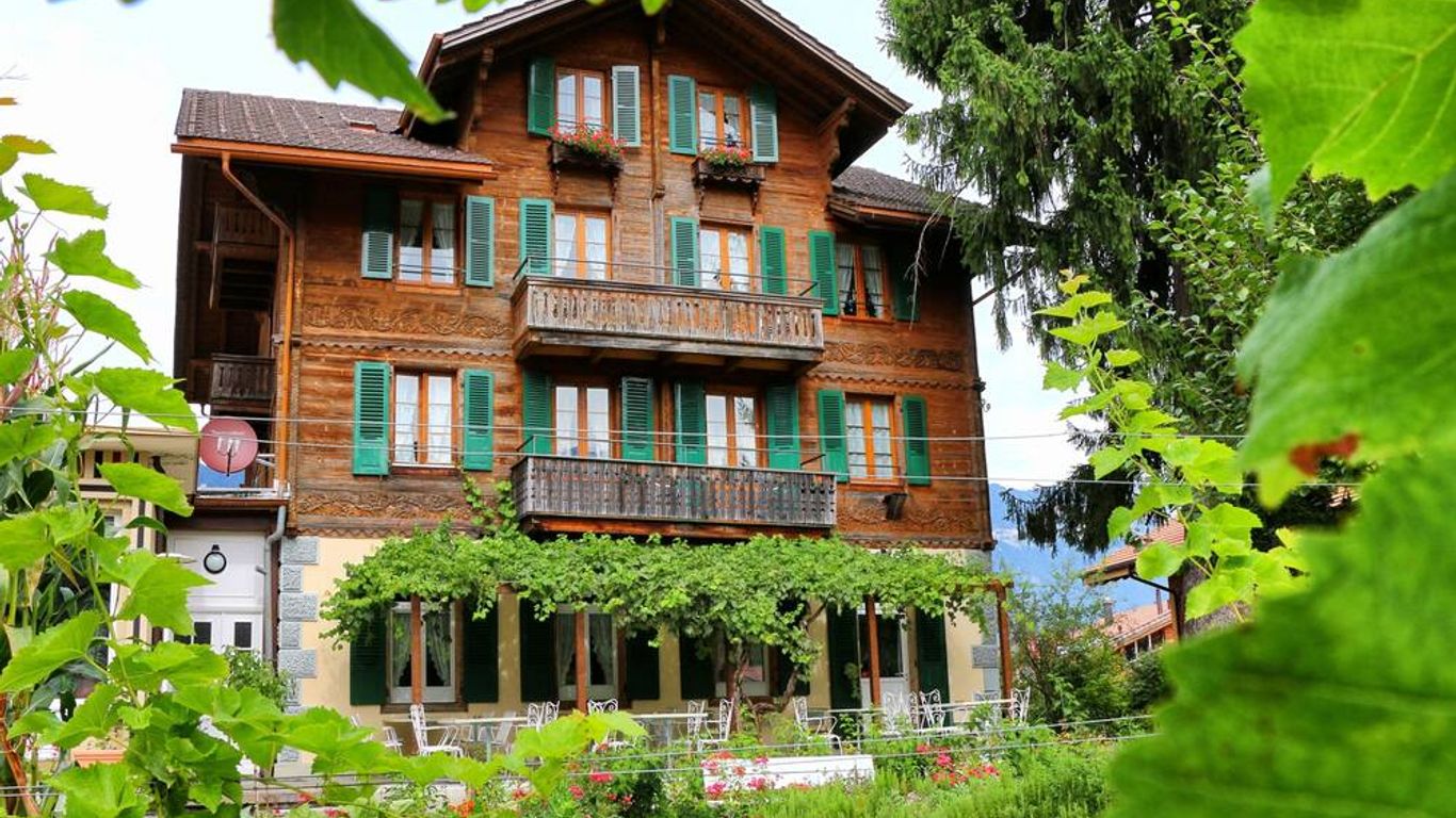 إديلويس لودج