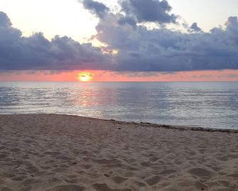 Pagudpud Rinnovati - Pagudpud - Playa