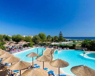 Olympos Beach - Ammoudes - Pool