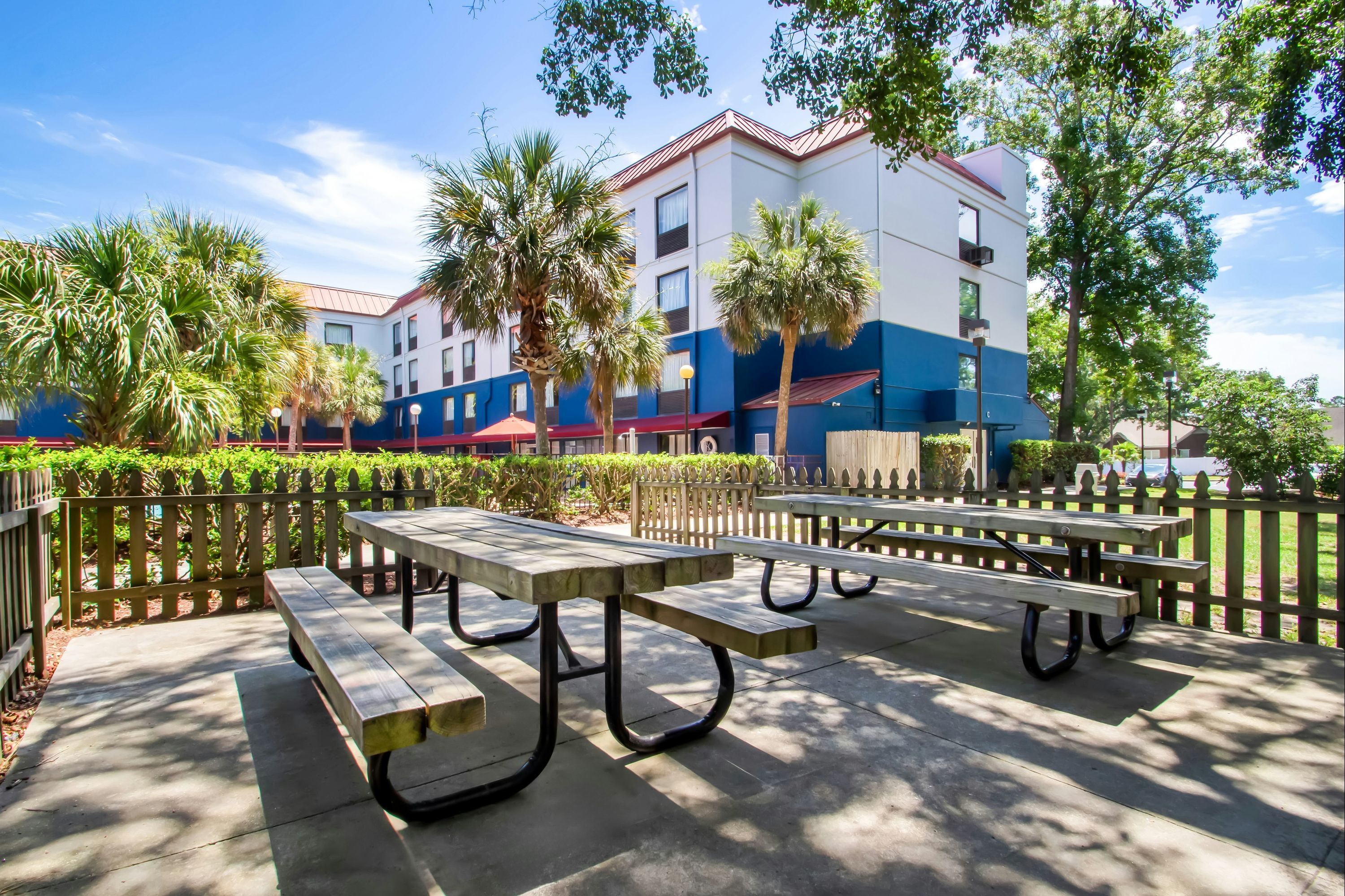 فندق ريد روف إن ميرتل بيتش - ماركت كومن - ميرتل بيتش - شرفة مرصوفة