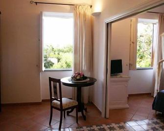 Albergo 'La Vigna' - Procida