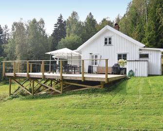 2 Bedroom Stunning Home In Strömstad - Strömstad - Gebouw