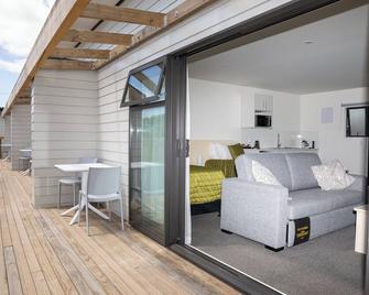 Peninsula Motel - וויטיאנגה - סלון