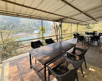 Camp High 5 Jayalgarh (Near Devprayag) by Himalayan Eco Lodges - Kirtinagar - Ristorante
