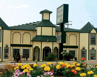Four Seasons Inn - Branson - Edificio
