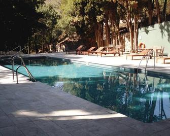 Hotel Balneario de Lanjarón - Lanjarón - Pool