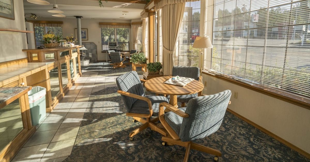 Flagship Inn £91. Bremerton Hotel Deals & Reviews - KAYAK