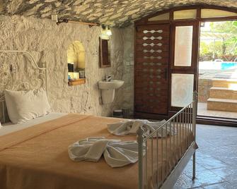 Ata Boutique Hotel - Cesme - Habitación