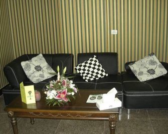 Hotel Smarald - Eforie Nord - Huiskamer