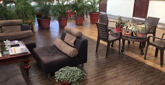 Hotel Mundialcity - Guayaquil - Living room