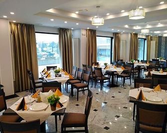 Hotel Sarmis - Deva - Restaurant