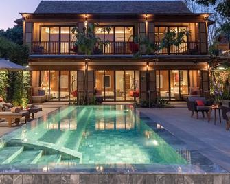 Pai Village Boutique Resort - Pai - Pool