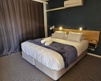 Billabong Motel - Gunnedah - Bedroom