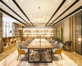 Atour Hotel Shenyang Hunnan Olympic Sports Center - Shenyang - Lobi