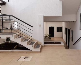 Hotel Kodiak Barrancabermeja - Barrancabermeja - Aufgang