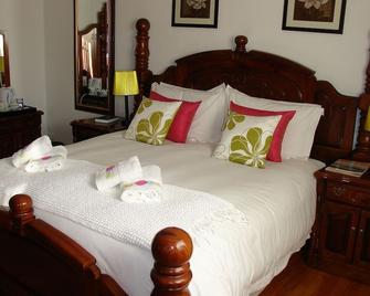 Lu's Guesthouse - Paarl - Schlafzimmer