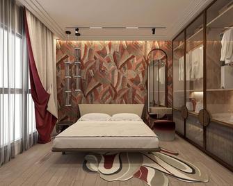 Charming 4-bedroom bungalow with WiFi, AC in fantastic Surat - Surat - Bedroom