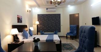 Serene Residence - Islamabad - Bedroom