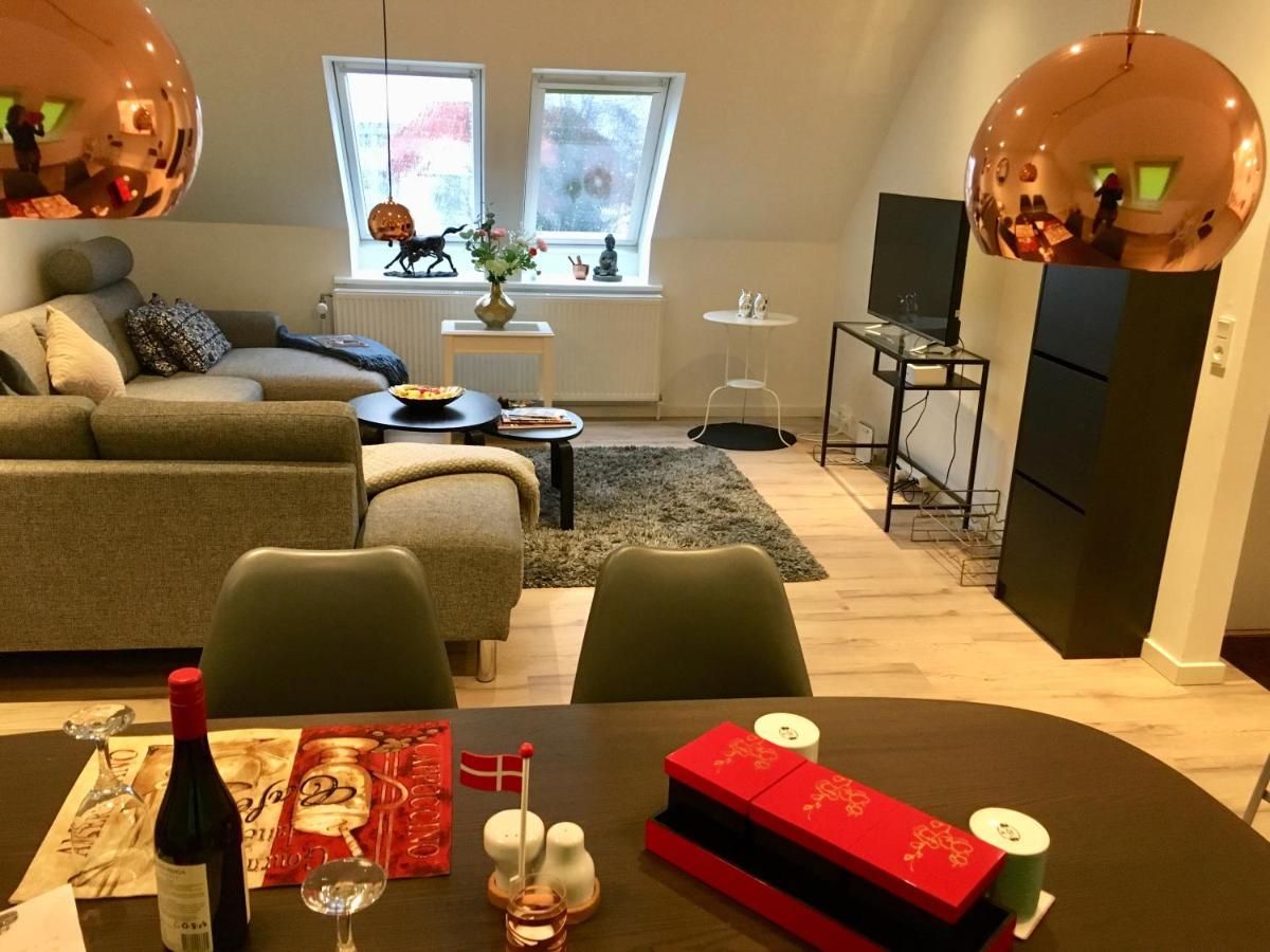 2 BR apartment on walk street – Frederikshavn