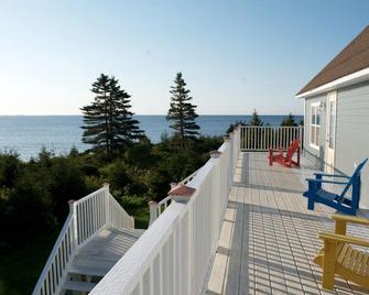 Seawind Landing Country Inn - Guysborough - Balcón