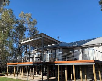 Riverfront Luxury Brenda Park, Morgan, Sa, Murraylands Riverland - Morgan - Building