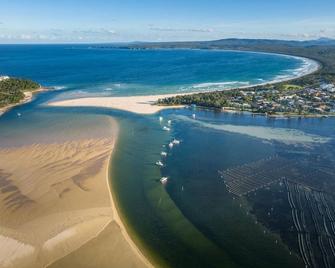 Yowaka River Cottage - Secluded Property Overlooking The Magical Yowaka River - Pambula - Building