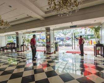 Red Rock Hotel - George Town - Reception