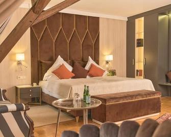 Hotel Van Bebber - Xanten - Bedroom