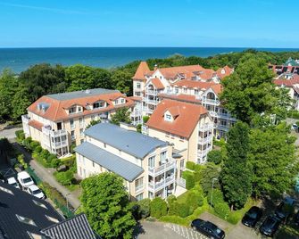 Duenenschloss Wohnung 1-43 - Kühlungsborn - Gebouw