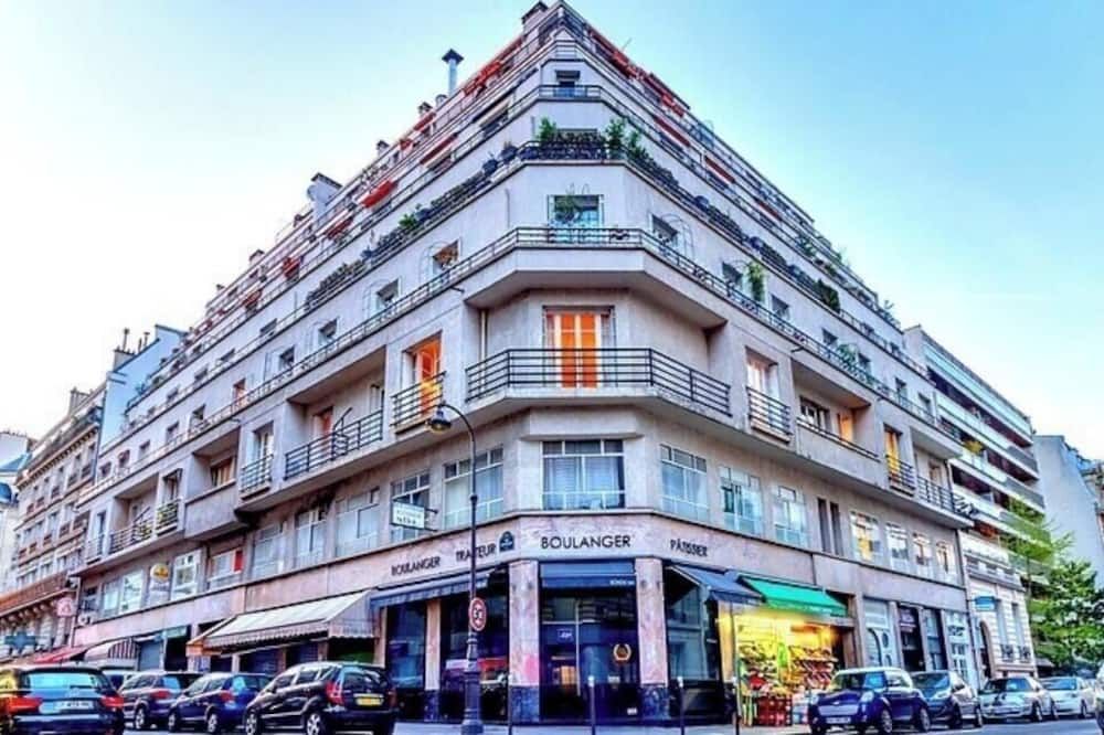 Between city and nature - Paris - Bâtiment