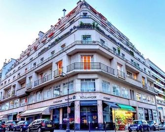 Between city and nature - Paris - Bâtiment