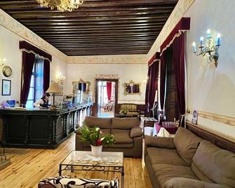 Hacienda Soltepec Suites Campo de Golf - Huamantla - Living room